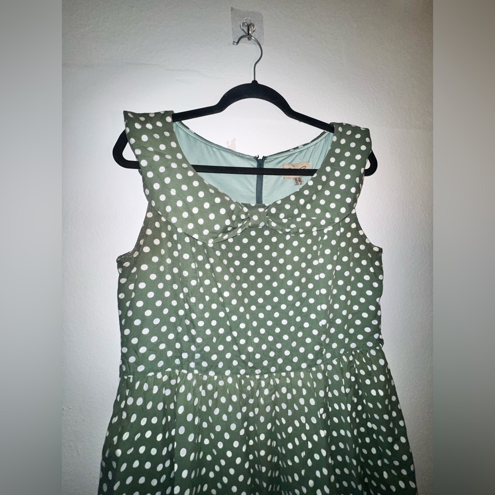 Unique Vintage- Lindy Bop -Mint Dress with White Dots
